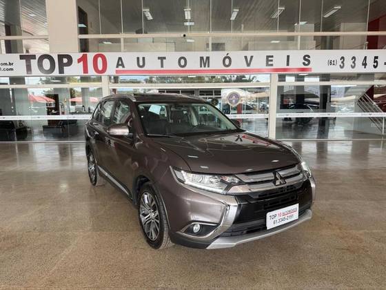 MITSUBISHI OUTLANDER 2.0 COMFORT 16V GASOLINA 4P AUTOMÁTICO MITSUBISHI OUTLANDER 2.0 COMFORT 16V GASOLINA 4P AUTOMÁTICO